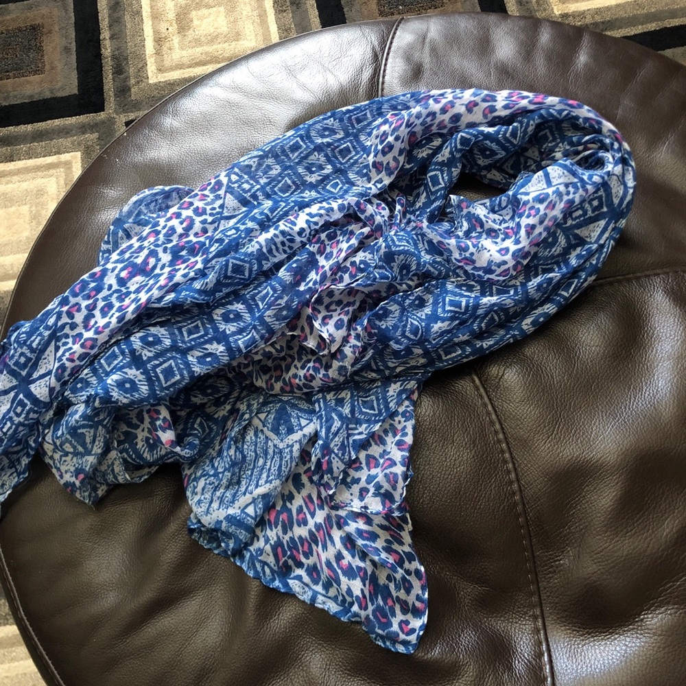 Fashion scarfs